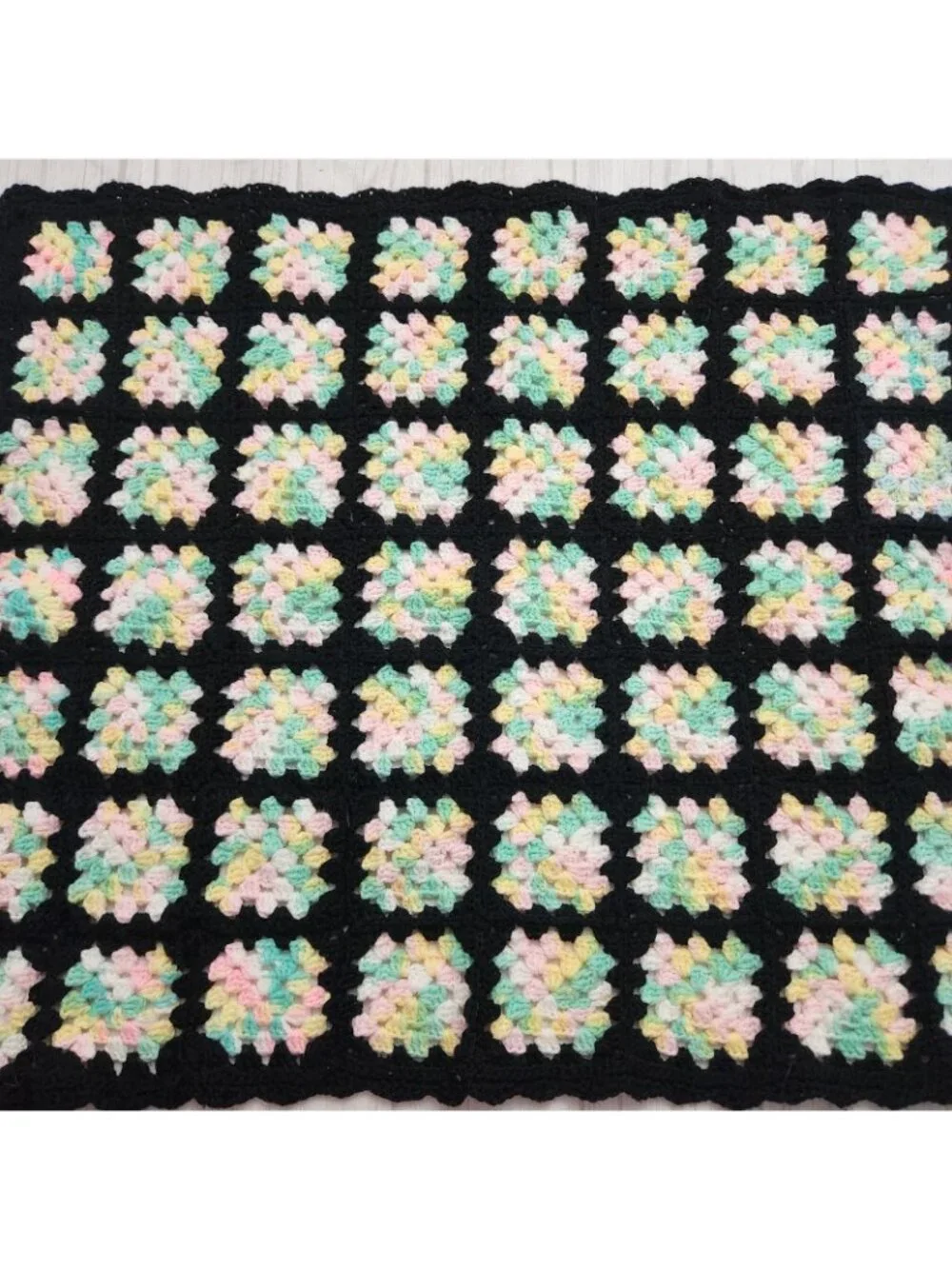 Handmade Baby Chrochet Granny Sqaure Pastel Pinks Blues Afghan Blanket Throw